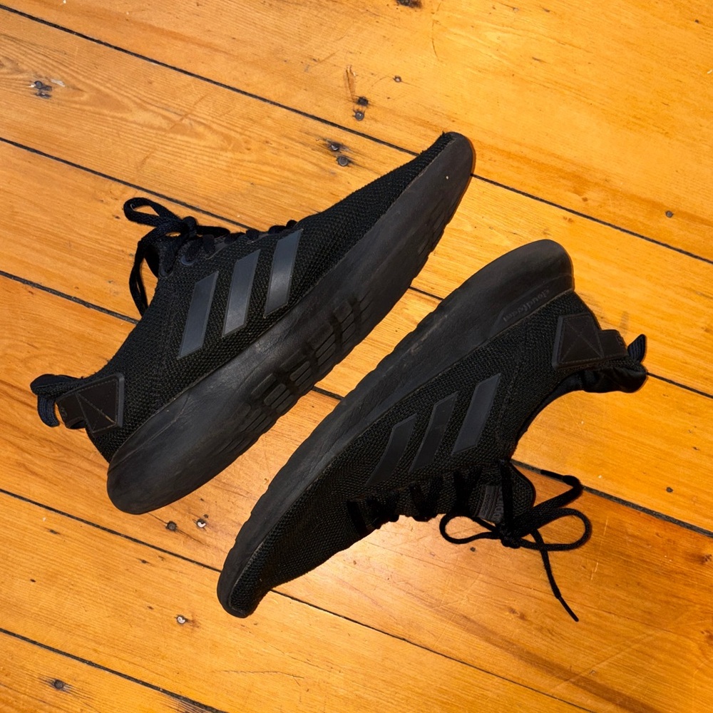 Men’s Adidas Cloudfoam Sneakers